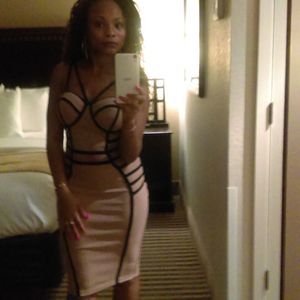 Meet your Posher, Kira